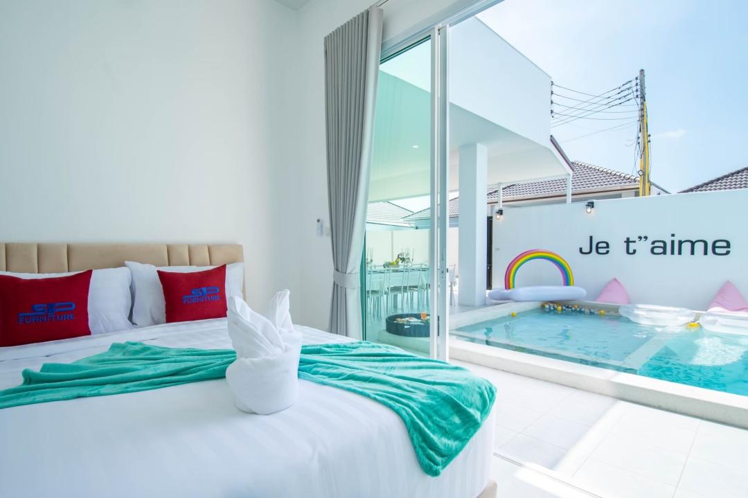 Villa Bedroom 1