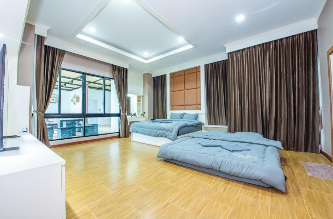 Villa Bedroom 2