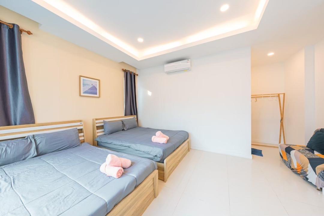 Villa Bedroom 1