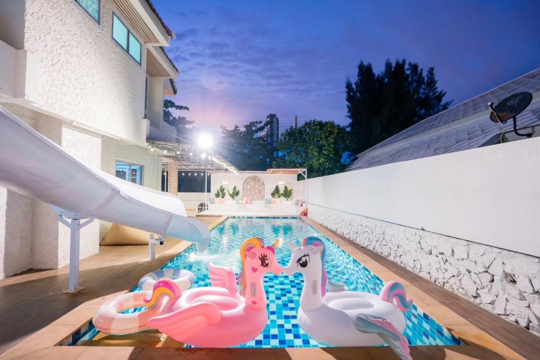 Kira - Pool Area View