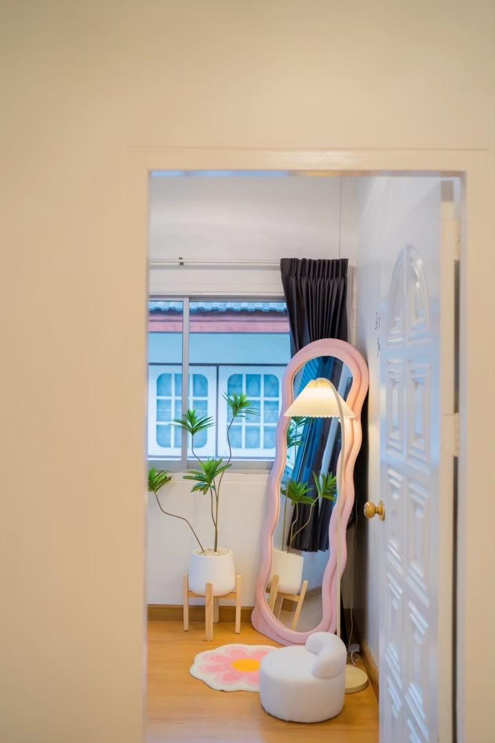 Villa Bedroom 8