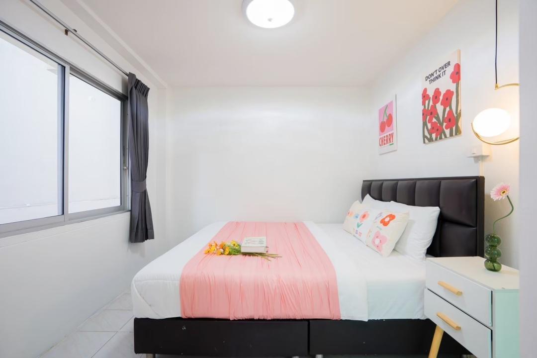 Villa Bedroom 8