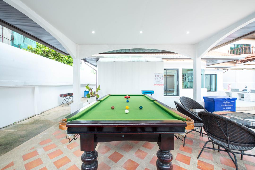 Laila Beach - Cover Photo