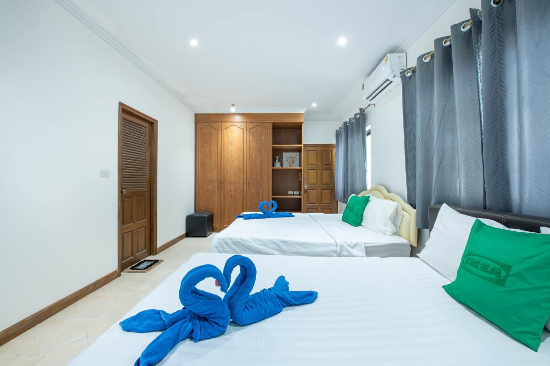 Villa Bedroom 5