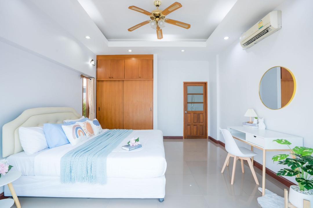 Villa Bedroom 4