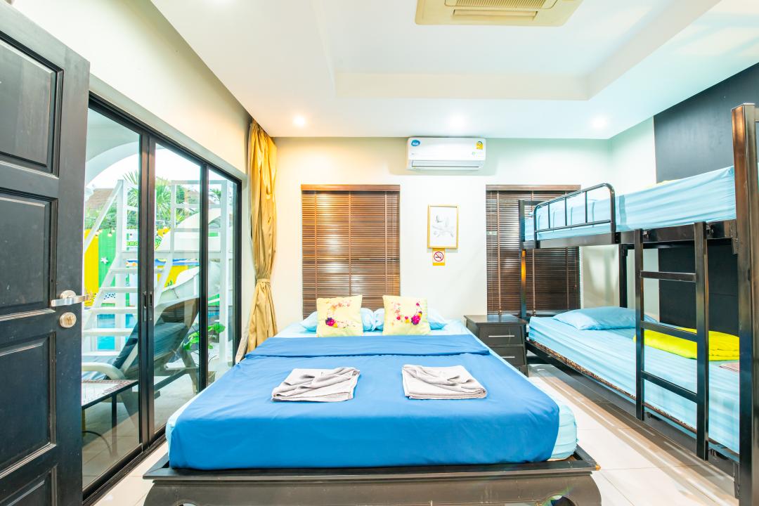 Villa Bedroom 1