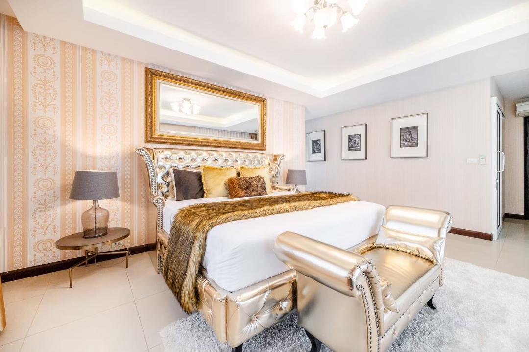 Villa Bedroom 5