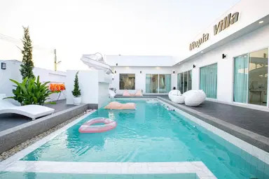 Utopia - Living Area