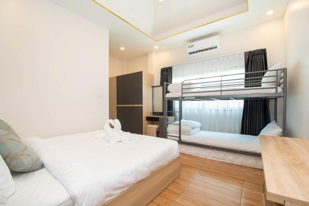 Villa Bedroom 5