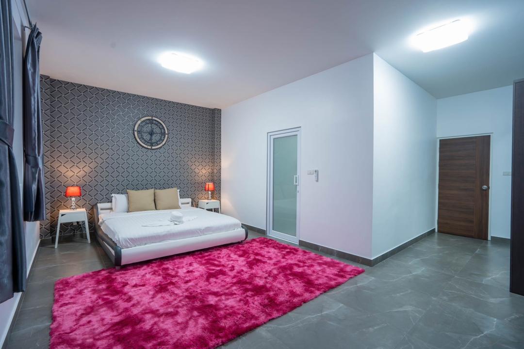 Villa Bedroom 9