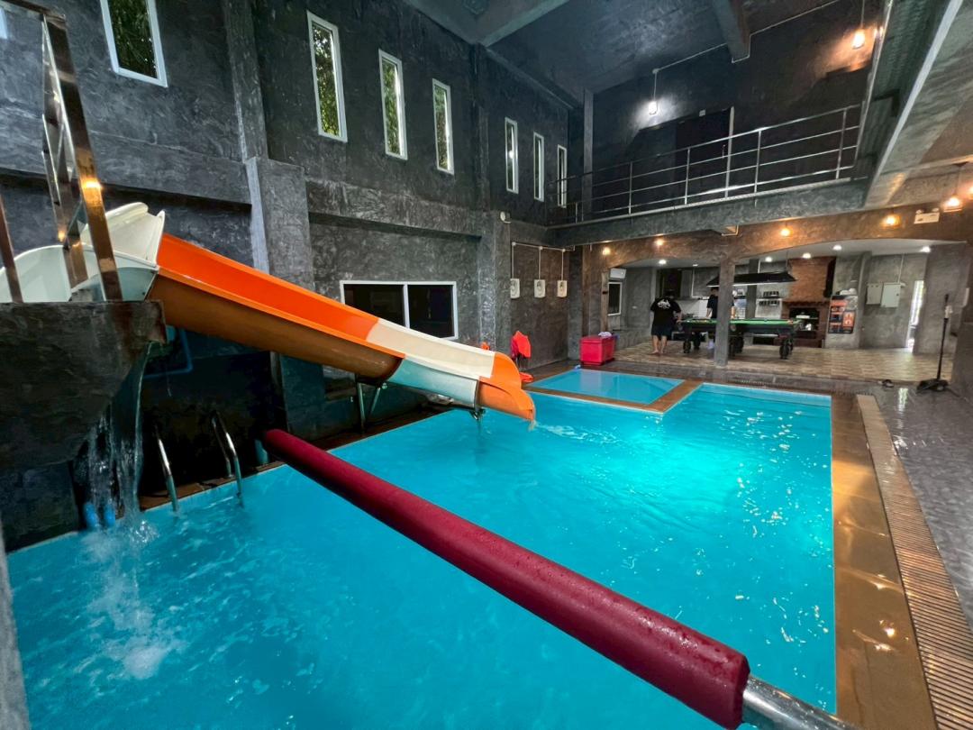 Loft House 6A - Pool Area View