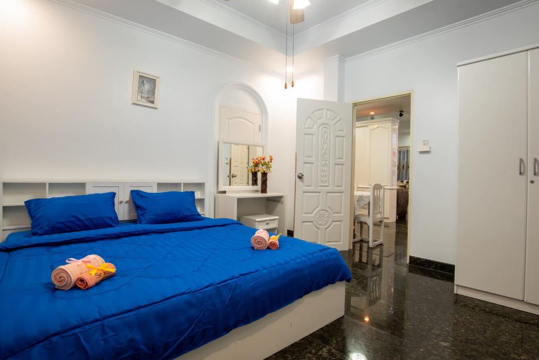 Villa Bedroom 1