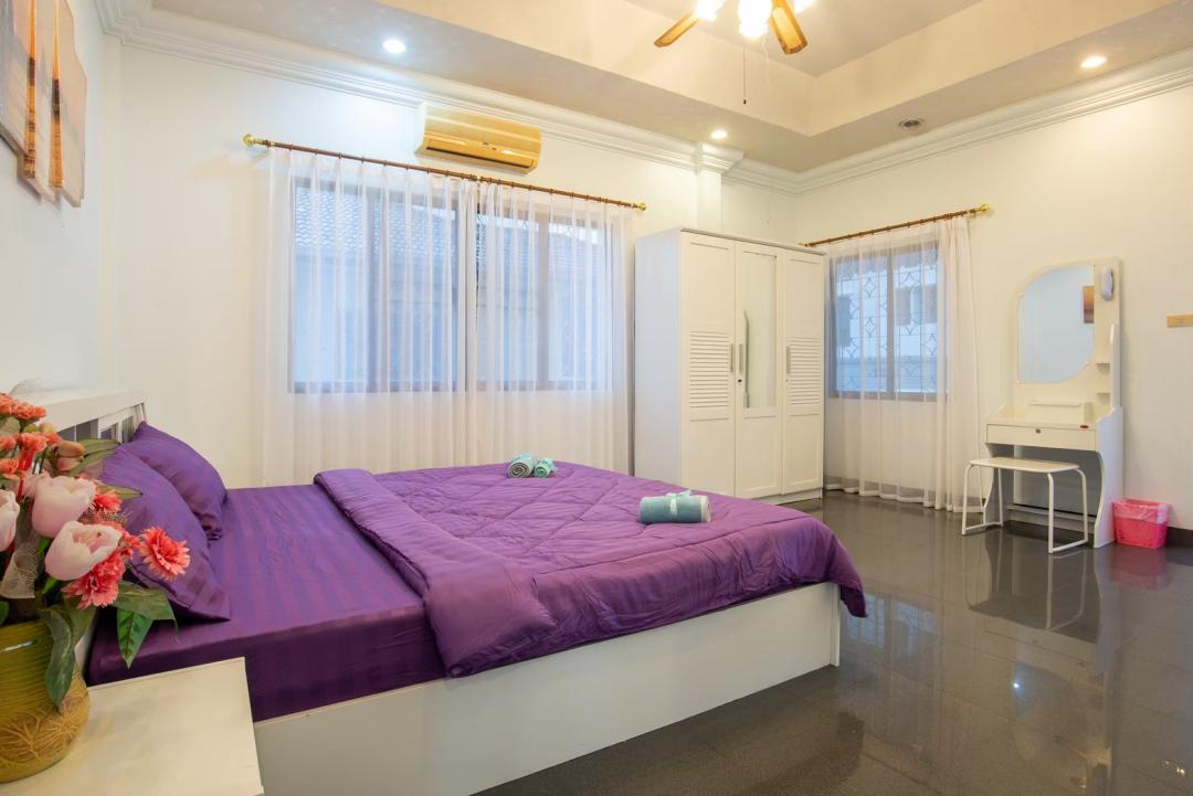 Villa Bedroom 4