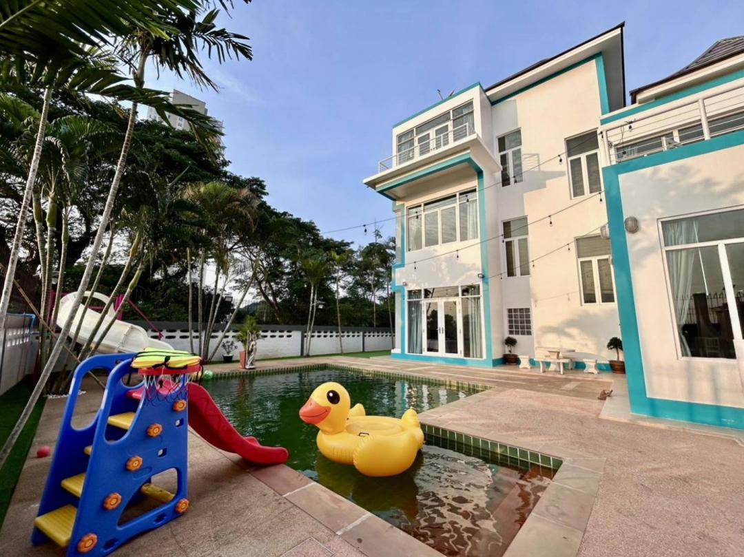 Love Beach - Pool Area View