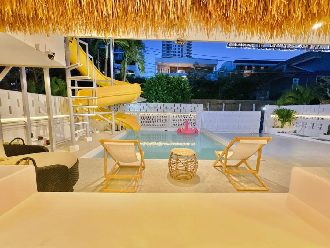 Lunlana Beach - Living Area