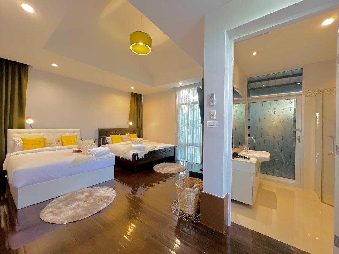 Villa Bedroom 2