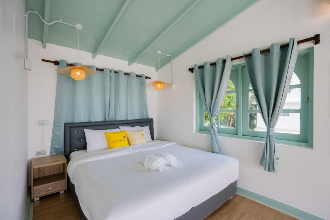 Villa Bedroom 2