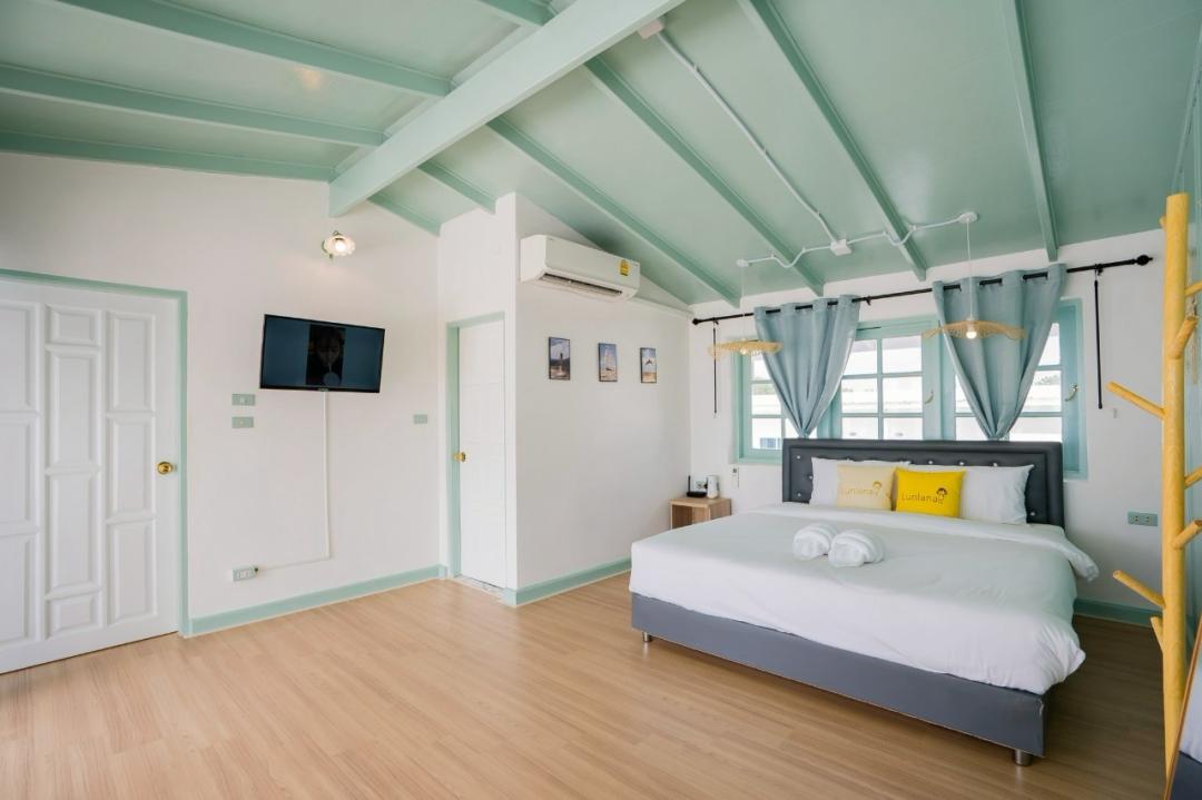 Villa Bedroom 1