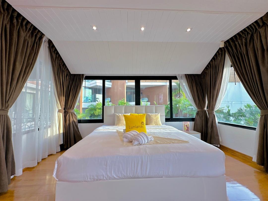 Villa Bedroom 2