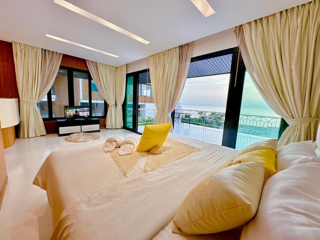 Villa Bedroom 4