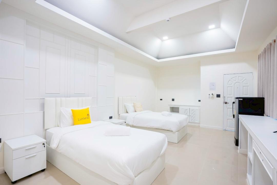 Villa Bedroom 2