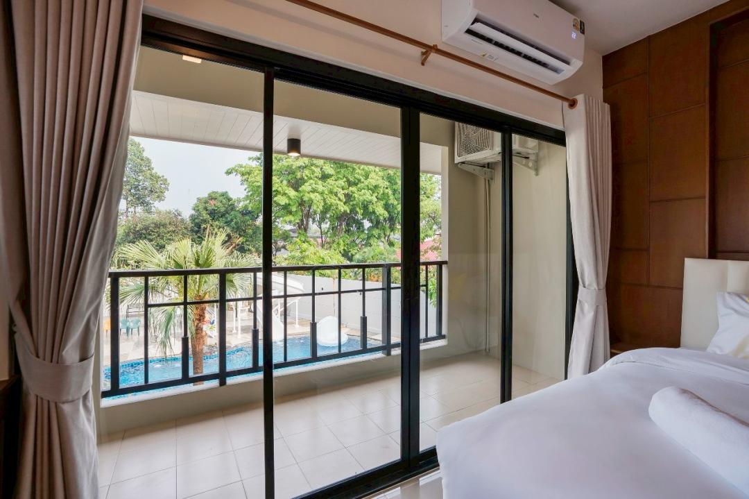 Villa Bedroom 10