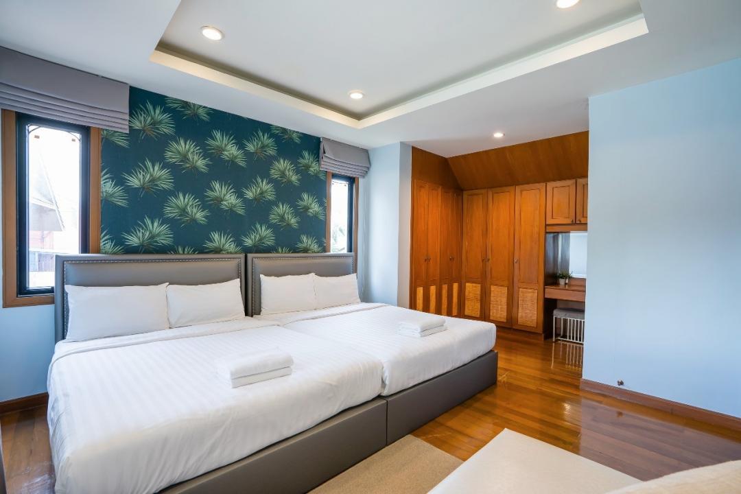 Villa Bedroom 1