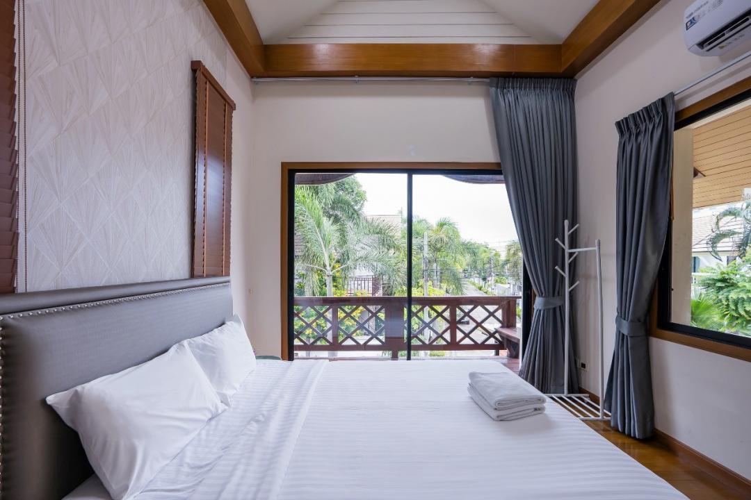 Villa Bedroom 6