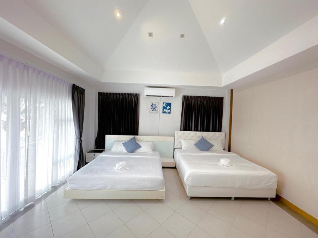 Villa Bedroom 4