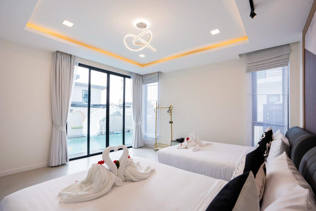 Villa Bedroom 4