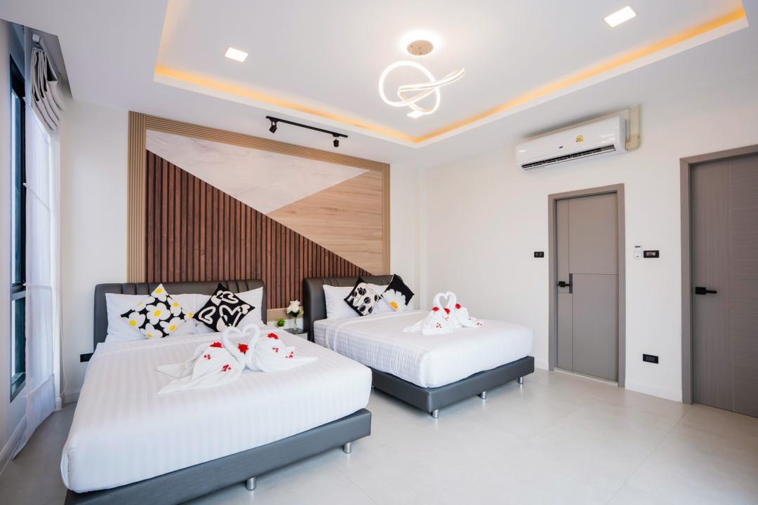 Villa Bedroom 7