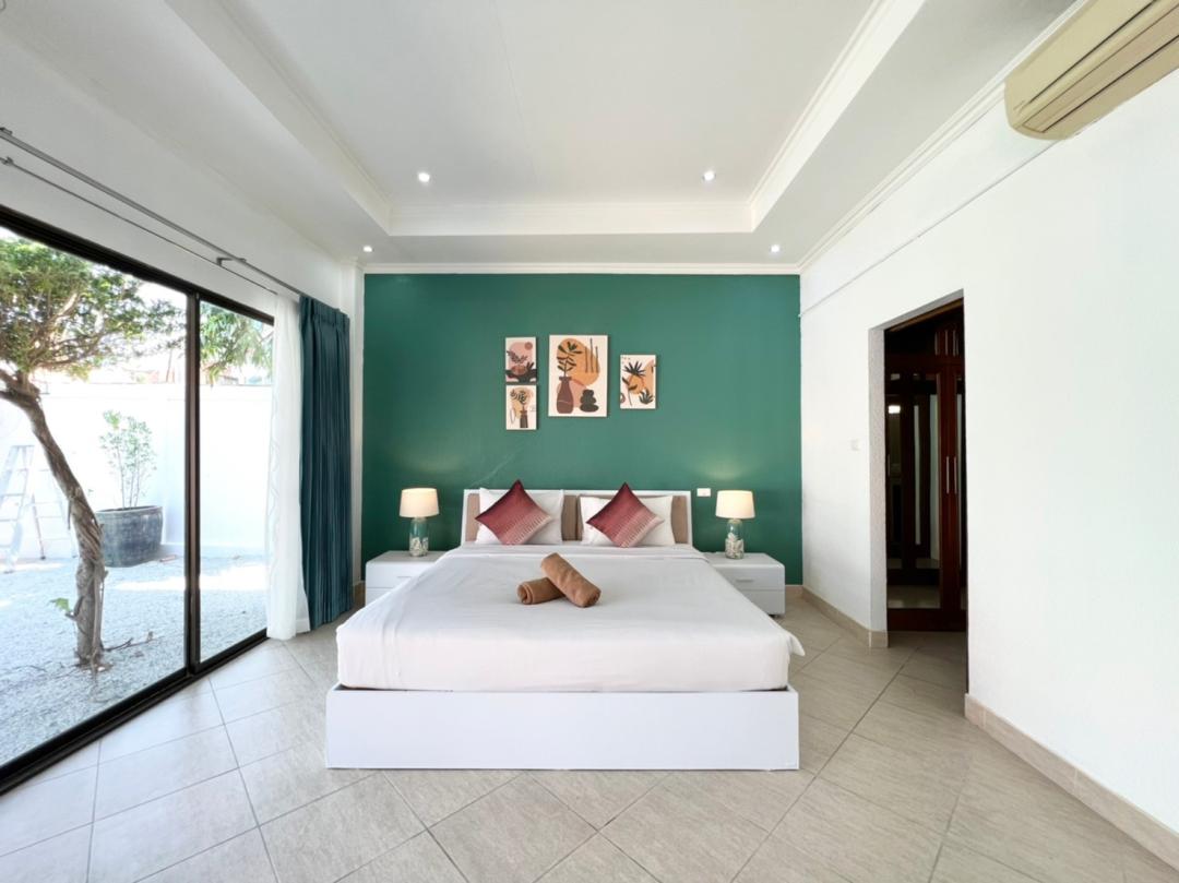 Villa Bedroom 1
