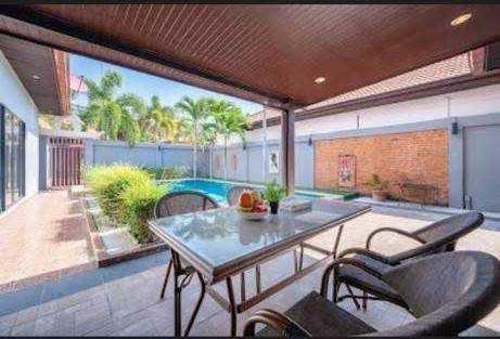Mayfair - Pool Area View