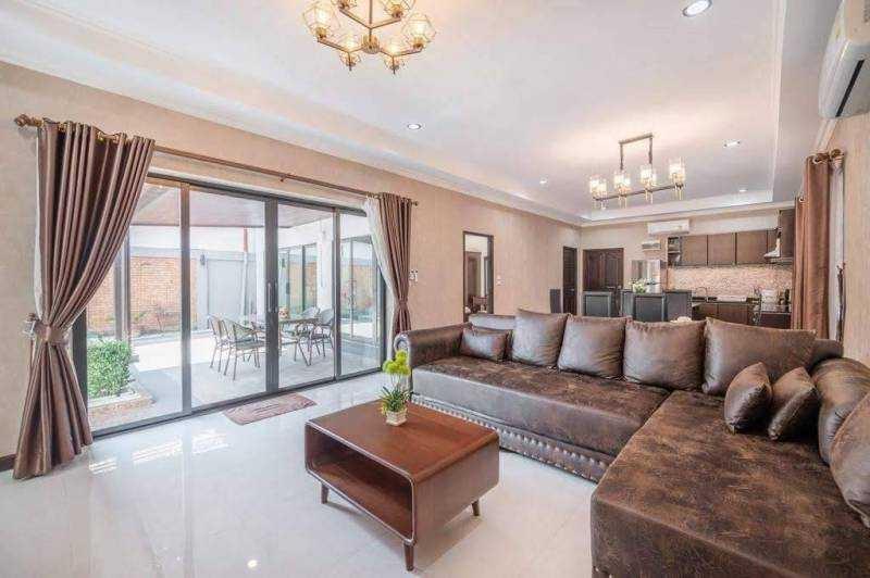 Mayfair - Bedroom View