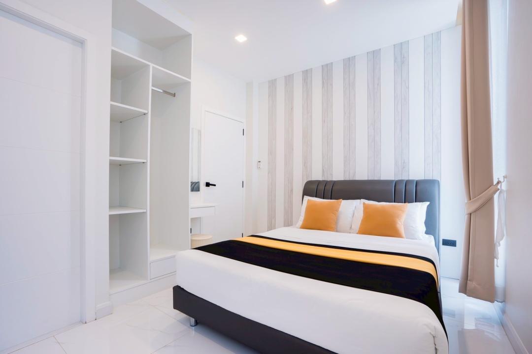 Villa Bedroom 5