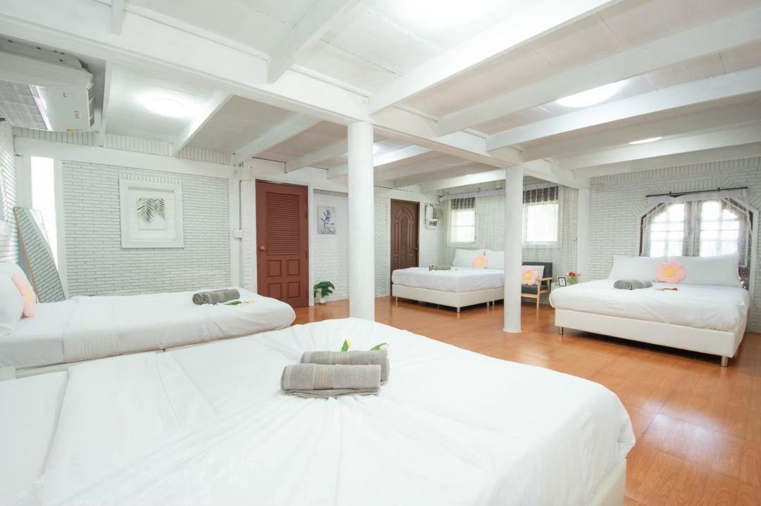 Villa Bedroom 2