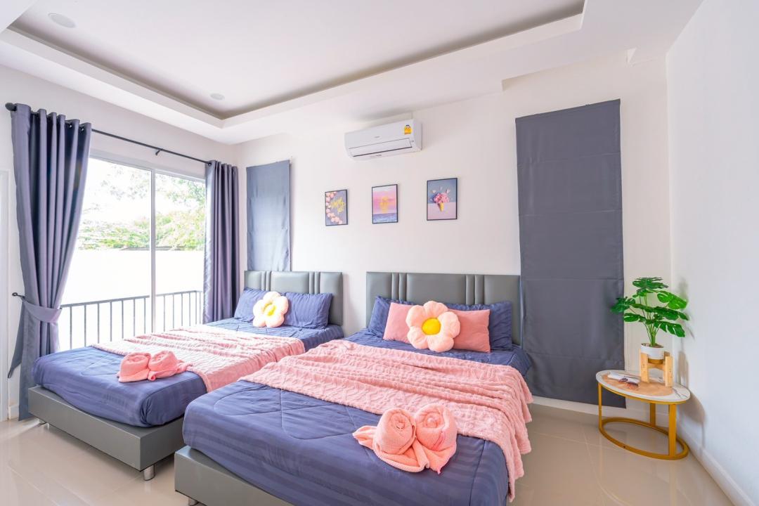 Villa Bedroom 5