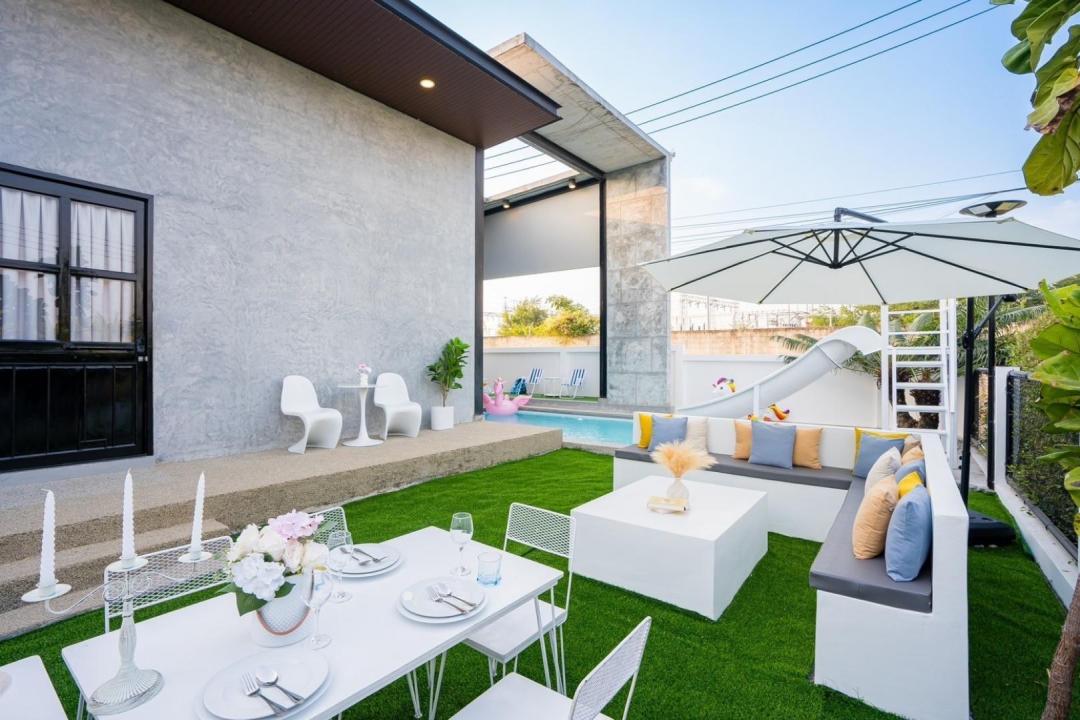 Metro Loft - Cover Photo