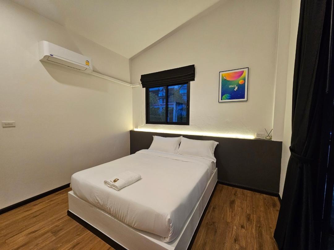 Villa Bedroom 1