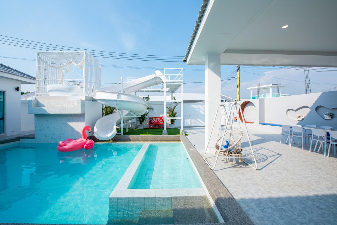 Million - Pool Area View