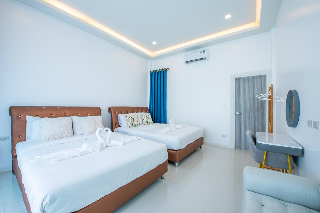 Villa Bedroom 1