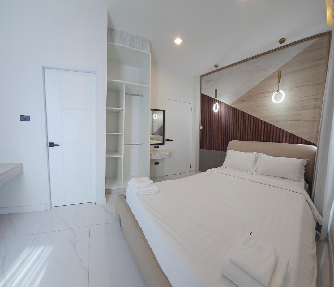 Villa Bedroom 1