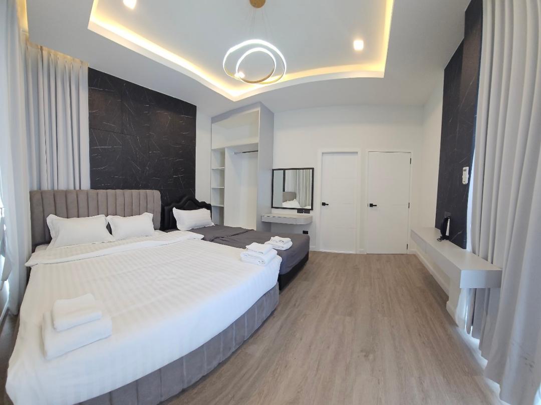 Villa Bedroom 3