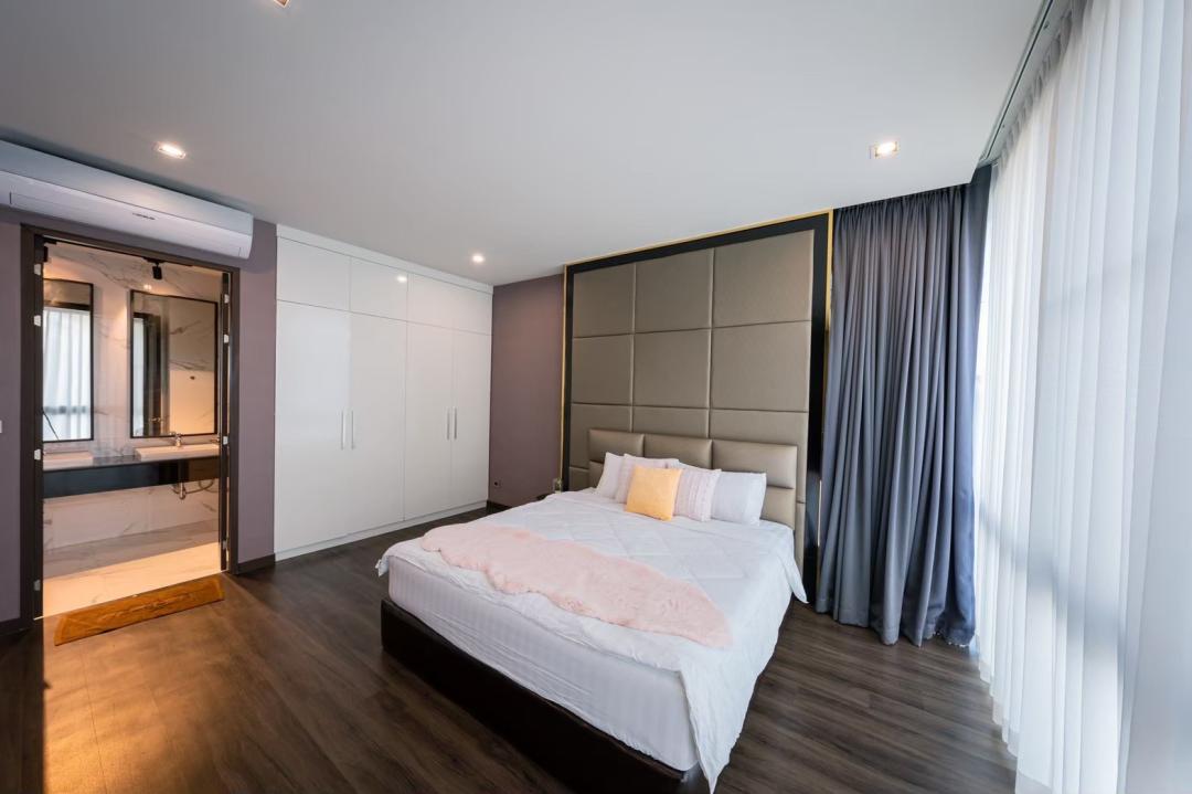 Villa Bedroom 4