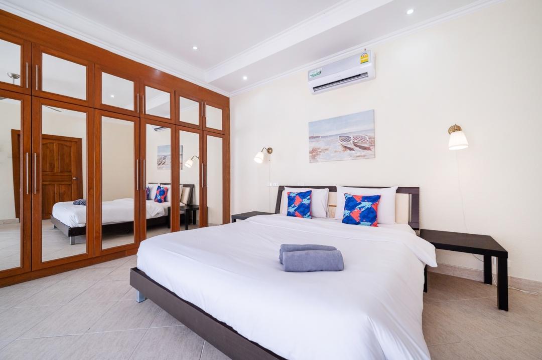 Villa Bedroom 6