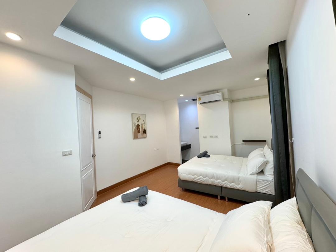 Villa Bedroom 1