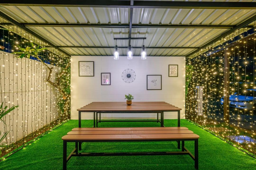 Moonlight - Living Area