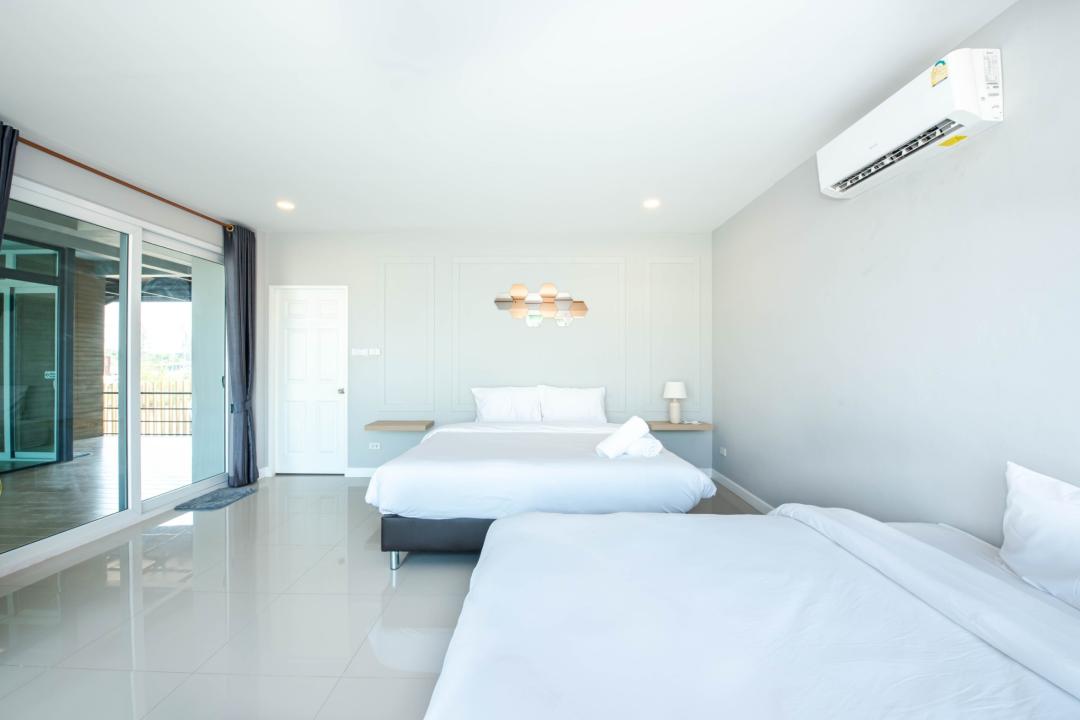 Villa Bedroom 2