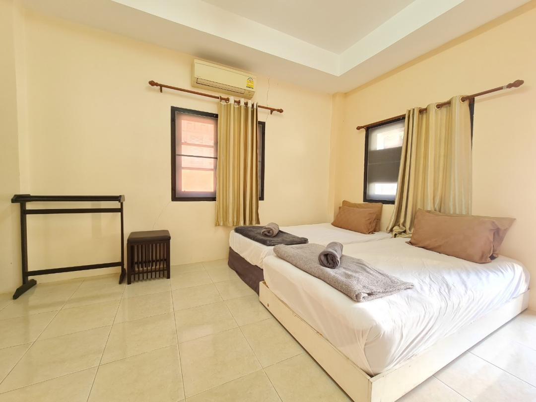 Villa Bedroom 1