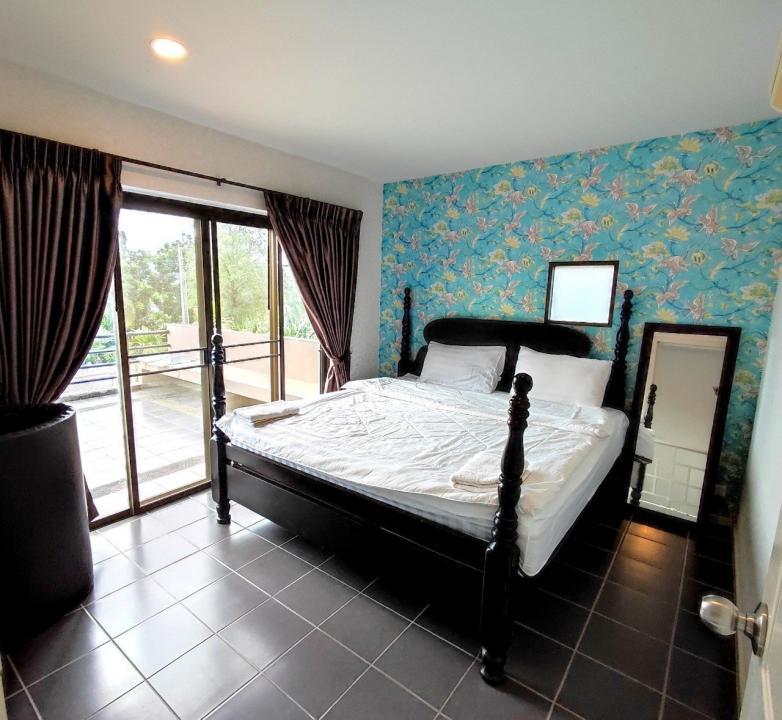 Villa Bedroom 4